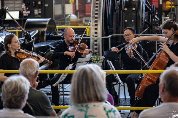 Veur Klassiek: Skazka Kwartet - Voces Intimae